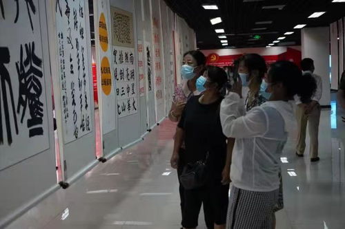河北保定 蓮池區西高莊 奮斗路上記初心 筆墨光影頌黨恩